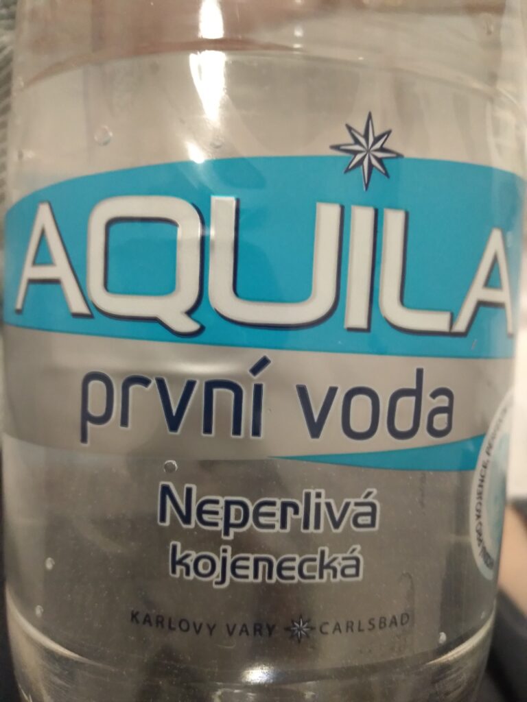 捷克無氣泡水